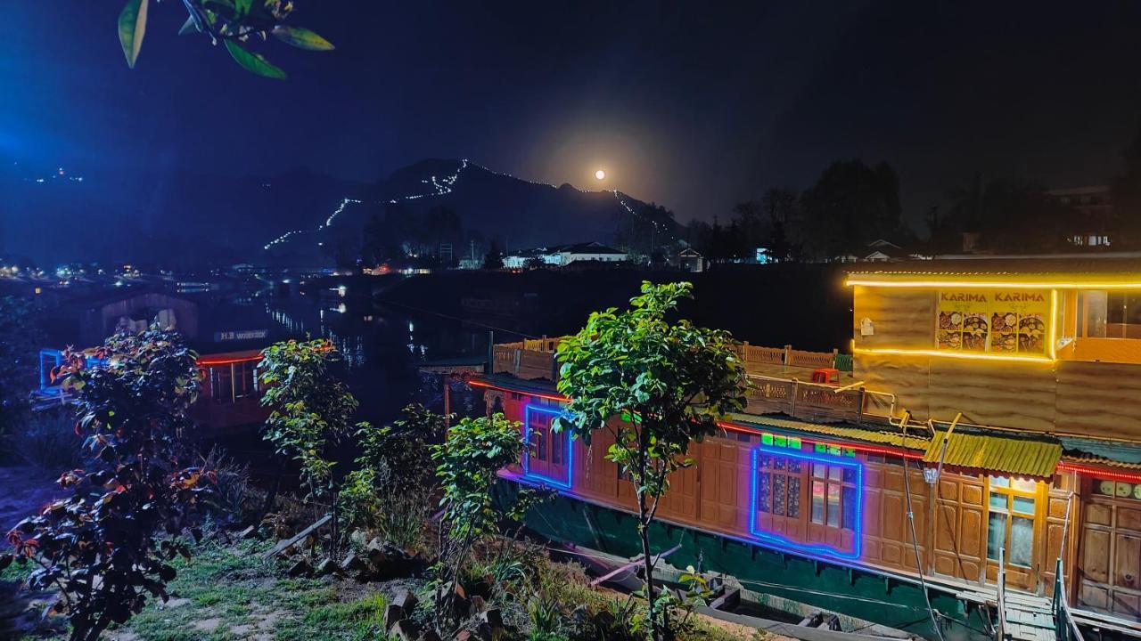 Srīnagar Houseboat Karima Palace מראה חיצוני תמונה