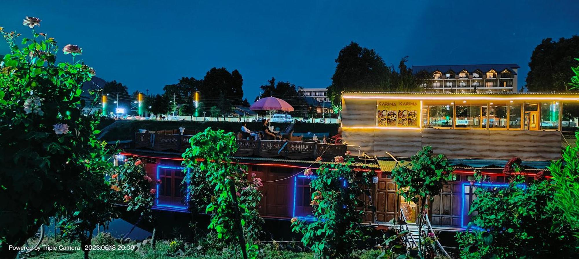 Srīnagar Houseboat Karima Palace מראה חיצוני תמונה